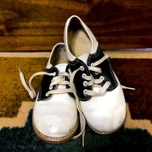 Saddle Shoes Toddler size 8